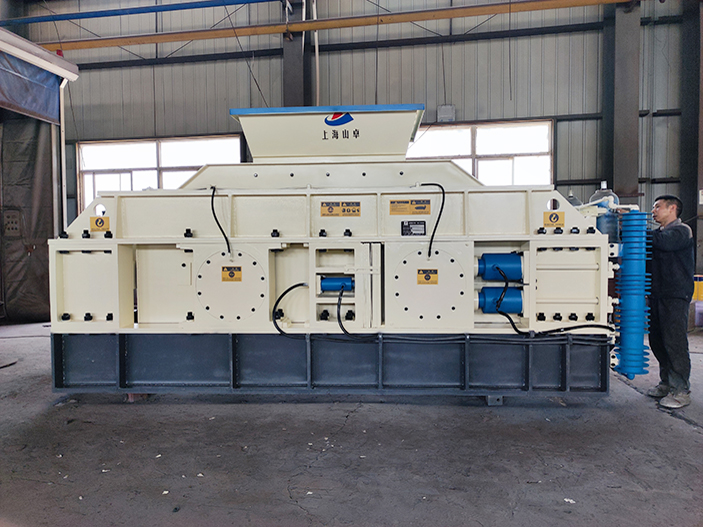 液压对辊破碎机